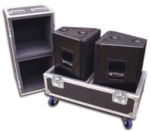 Mackie HD1531 Holds 2 flightcase