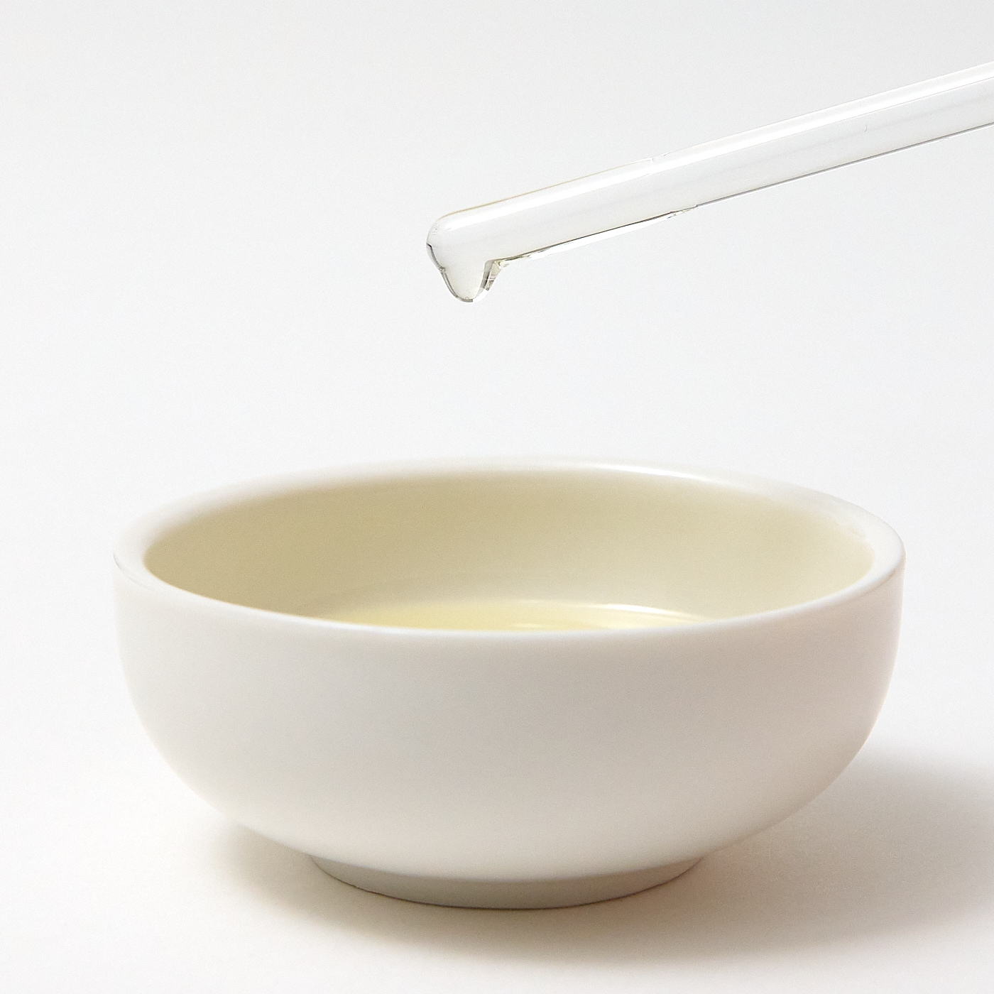 Vitamin E In a Carrier Oil - Image 3