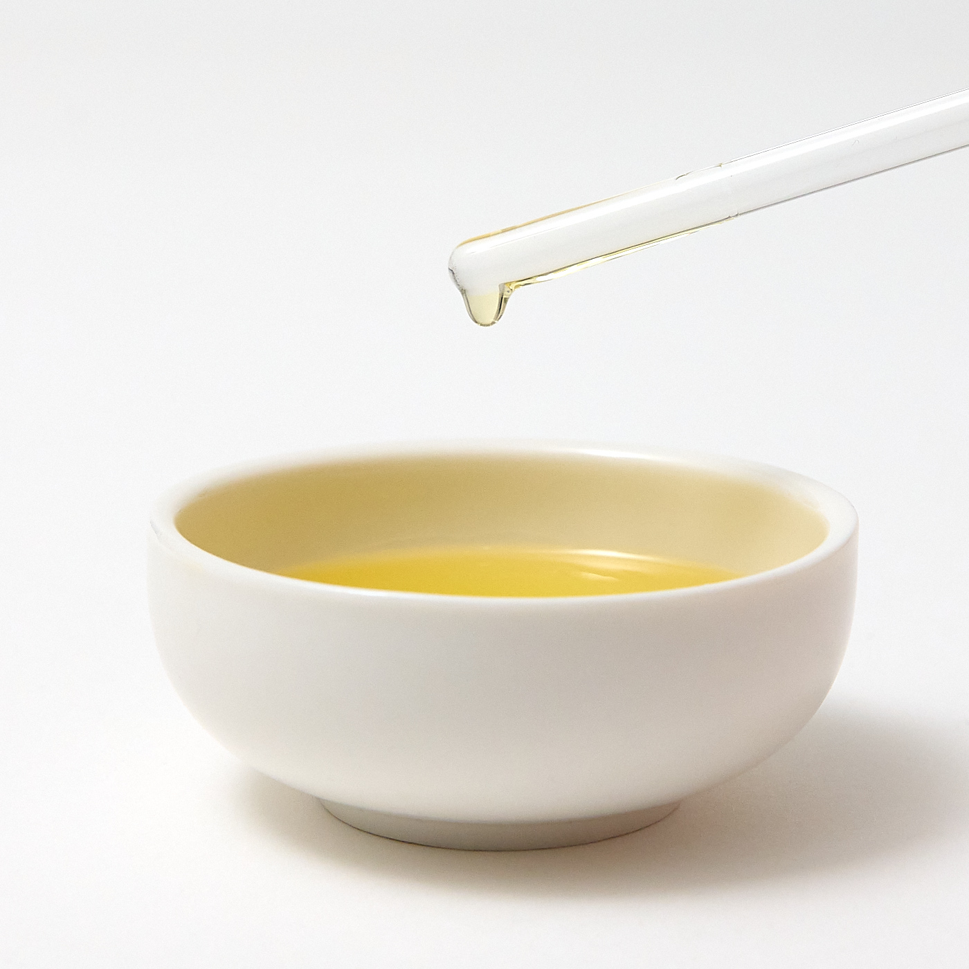 Oat Kernel Oil, Unrefined - Image 3